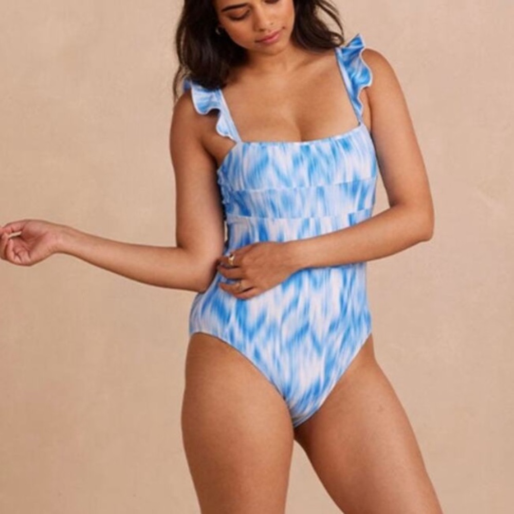 NWT Summersalt The Ruffle Oaisis Bali Breeze One Piece Swimsuit